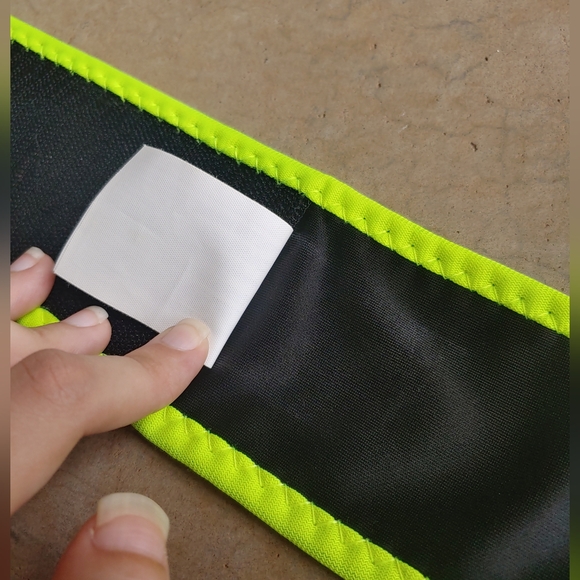 Zumba Fitness 2 2011 Nintendo Wii Game With Wii Workout Belt - Picture 16 of 16